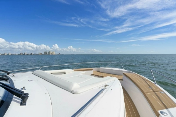 2023 Tiara Yachts 60