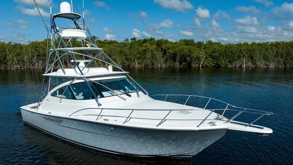 Chelsea Hunter 44ft Viking Yacht For Sale