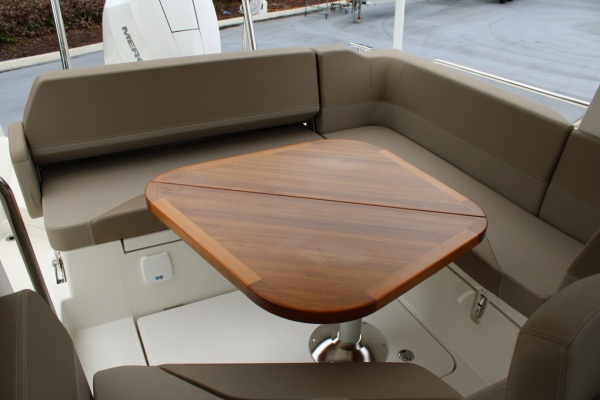 30ft Nimbus Yacht For Sale