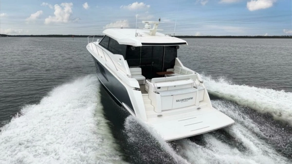 2019 Tiara Yachts 49