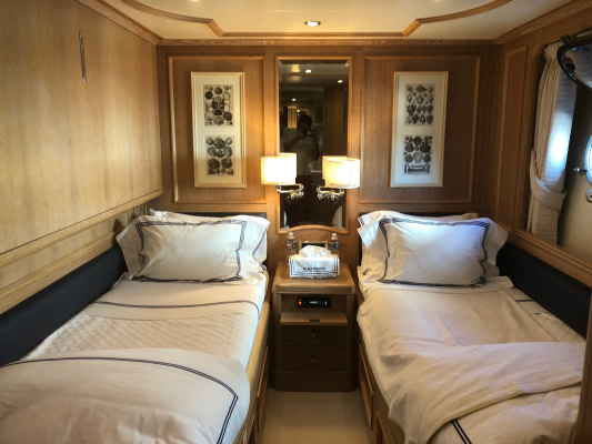 ALBATROSS 115ft Benetti Yacht For Sale