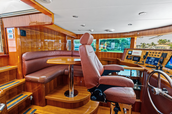 Aleniel 87ft Johnson Yacht For Sale
