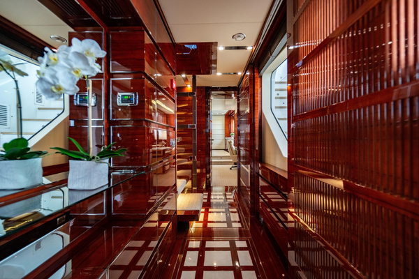 2011 Benetti 121