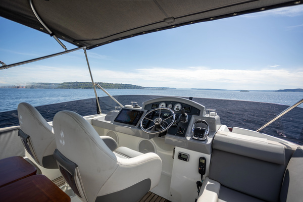 2017 Beneteau 50