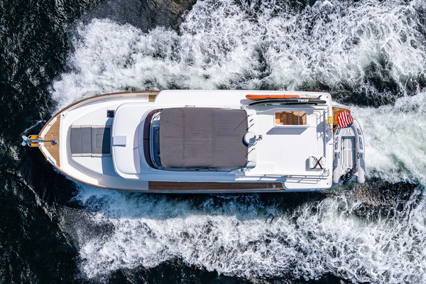 2017 Beneteau 50