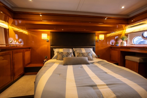 2017 Beneteau 50
