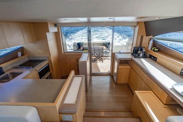 Ferretti Yachts 62 FLY Yacht For Sale