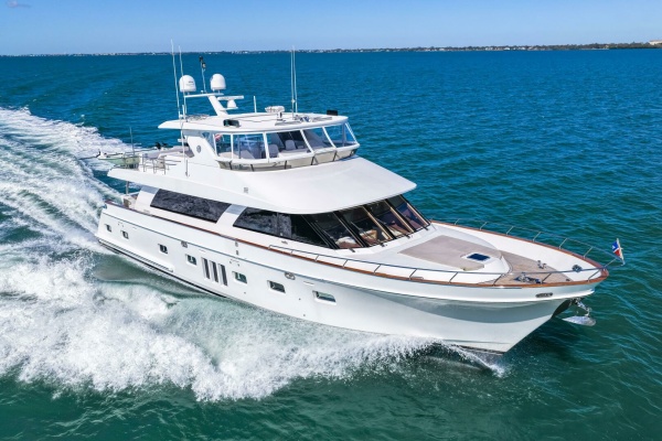 Relentless 83ft Ocean Alexander Yacht For Sale