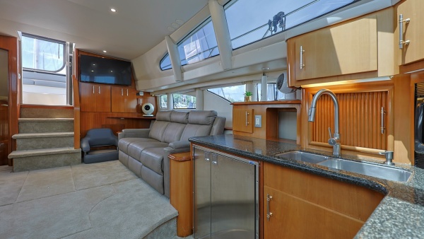 Serendipity 39ft Carver Yacht For Sale