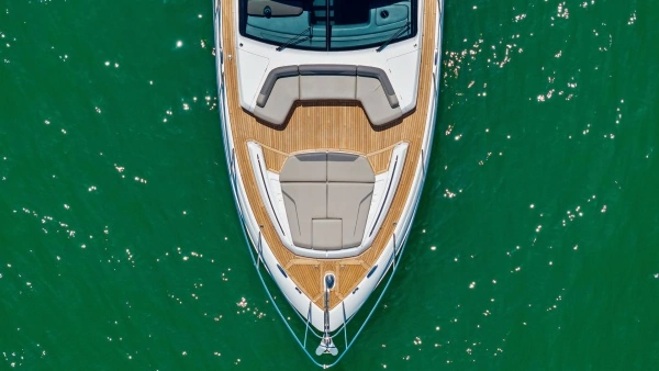 2019 Princess 65