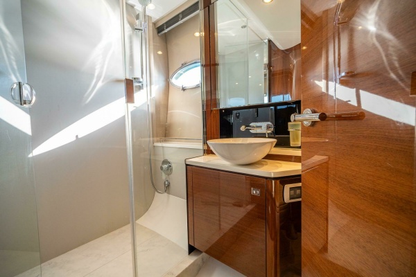 SEA LICIOUS 48ft Princess Yacht For Sale