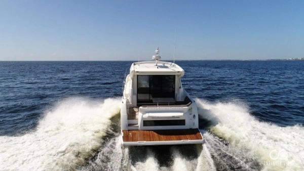 2018 Prestige 46