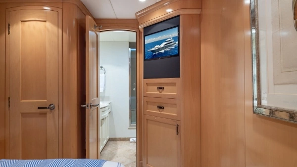 1998 Trinity Yachts 144