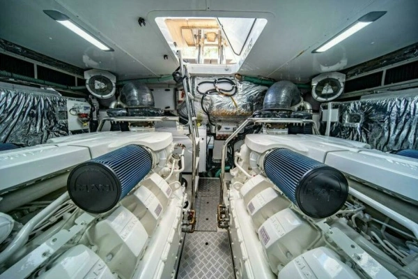 Princess S65 Yacht For Sale