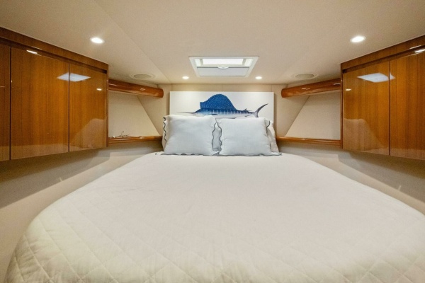 2015 Viking 52 Open 