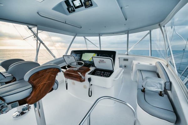 Ziggy 59ft Hatteras Yacht For Sale