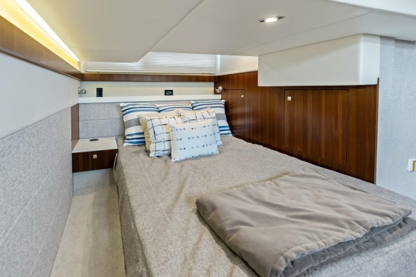 Cruisers 42 SARGAM - Stateroom Aft