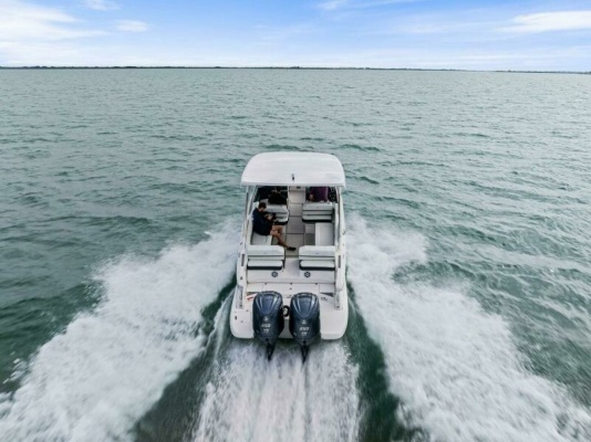 29ft Regal Yacht For Sale