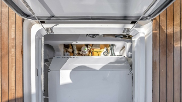 High Impact 48ft Viking Yacht For Sale