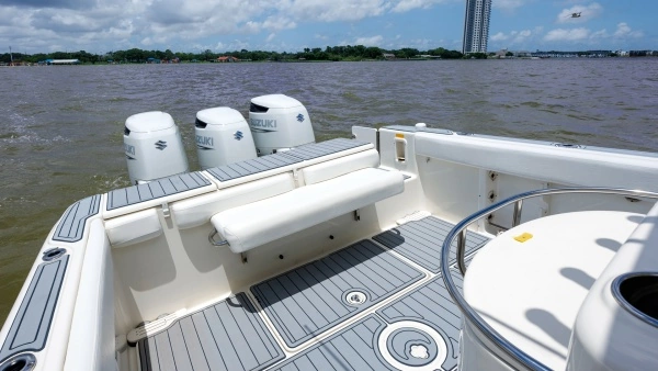 2005 Triton 34