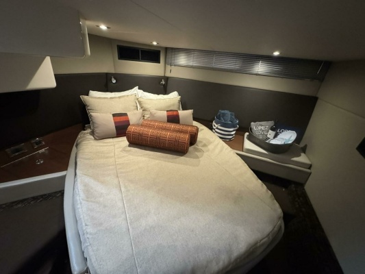 Lopez Cove II 47ft Sea Ray Yacht For Sale