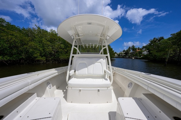SWEET MELISSA 31ft Regulator Yacht For Sale