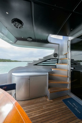 Miura 90ft Pershing Yacht For Sale