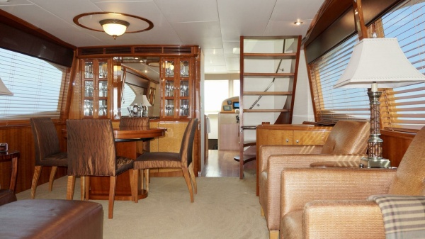 Kathleen 74ft Lazzara Yachts Yacht For Sale