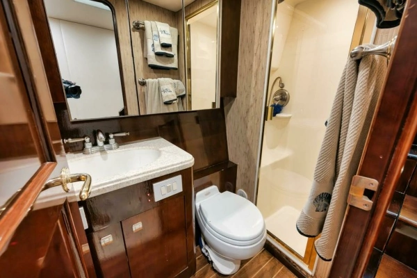 Ocean 73 Super Sport Yacht For Sale
