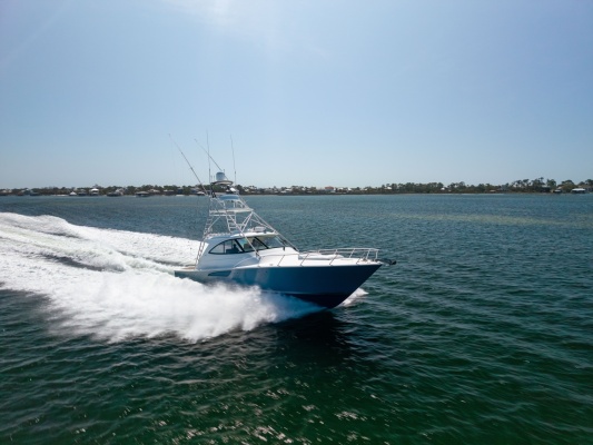 2018 52 Viking Sport Tower Wild Eagle Running Profile (4)