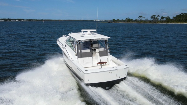 Unbridled 39ft Wellcraft Yacht For Sale