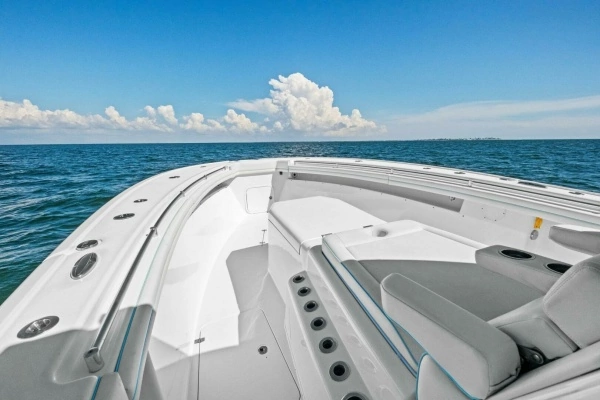 2017 Yellowfin 42