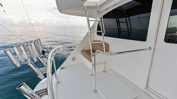 Viking 80 Skybridge Yacht For Sale