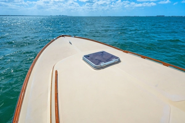 1998 Hinckley 36