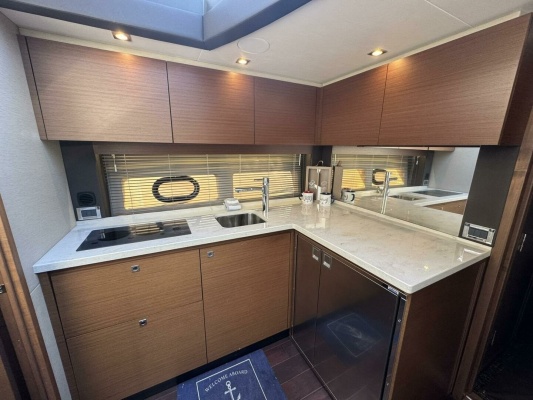 Lopez Cove II 47ft Sea Ray Yacht For Sale