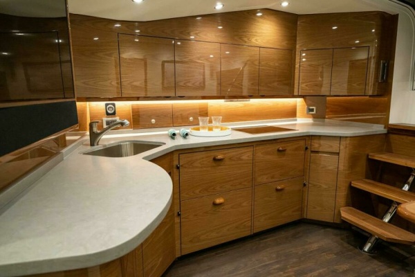 Viking 54 Open - Galley/Salon