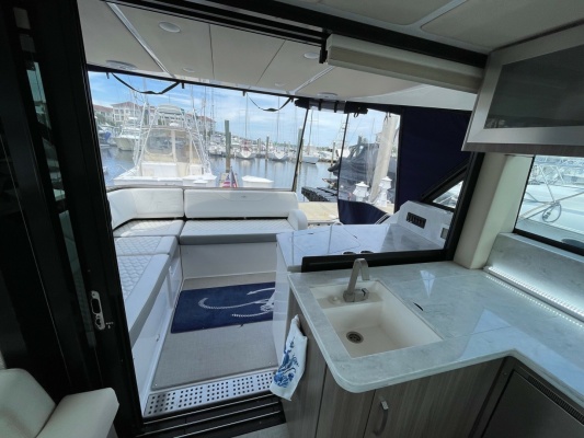 Fox Yot 38ft Regal Yacht For Sale
