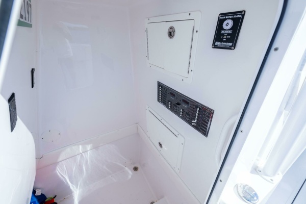 Bloodline 33ft SeaHunter Yacht For Sale
