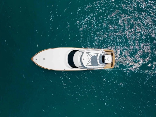 2023 Viking 72