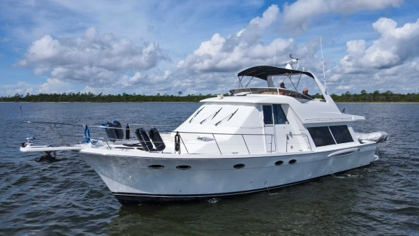 Meridian 490 SE Pilot House Yacht For Sale