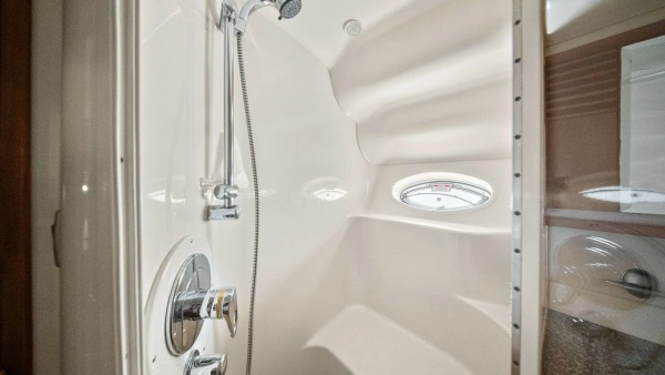 2005 Sea Ray 50