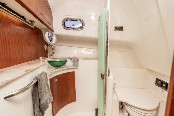 TAG TEAM 38ft Pursuit Yacht For Sale