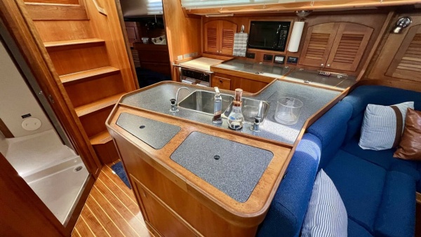 VELA DARE II 40ft Sabre Yacht For Sale