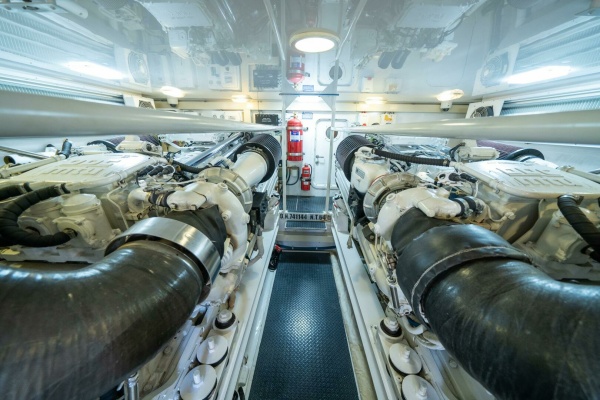 RUNNING OVER 68ft Viking Yacht For Sale