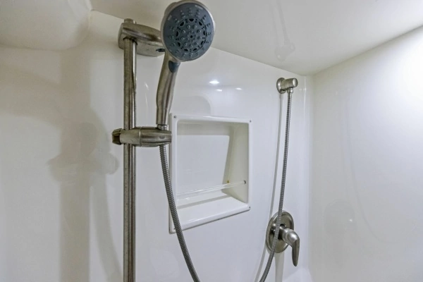 2008 Viking 68