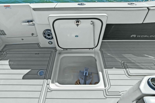 2022 World Cat 400 CC-X - Port Side Storage