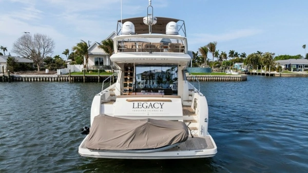 2015 Prestige 55