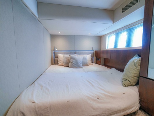 YOLO 50ft Fairline Yacht For Sale
