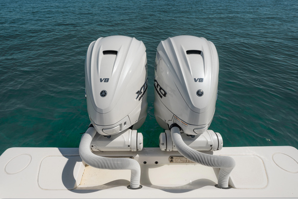 Contender 39 Yacht For Sale