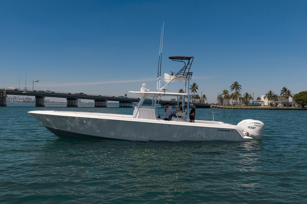Contender 39 Yacht For Sale